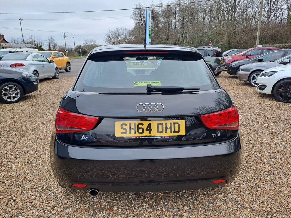 Audi A1 1.6 Tdi Sport Sportback Euro 5 Black #6