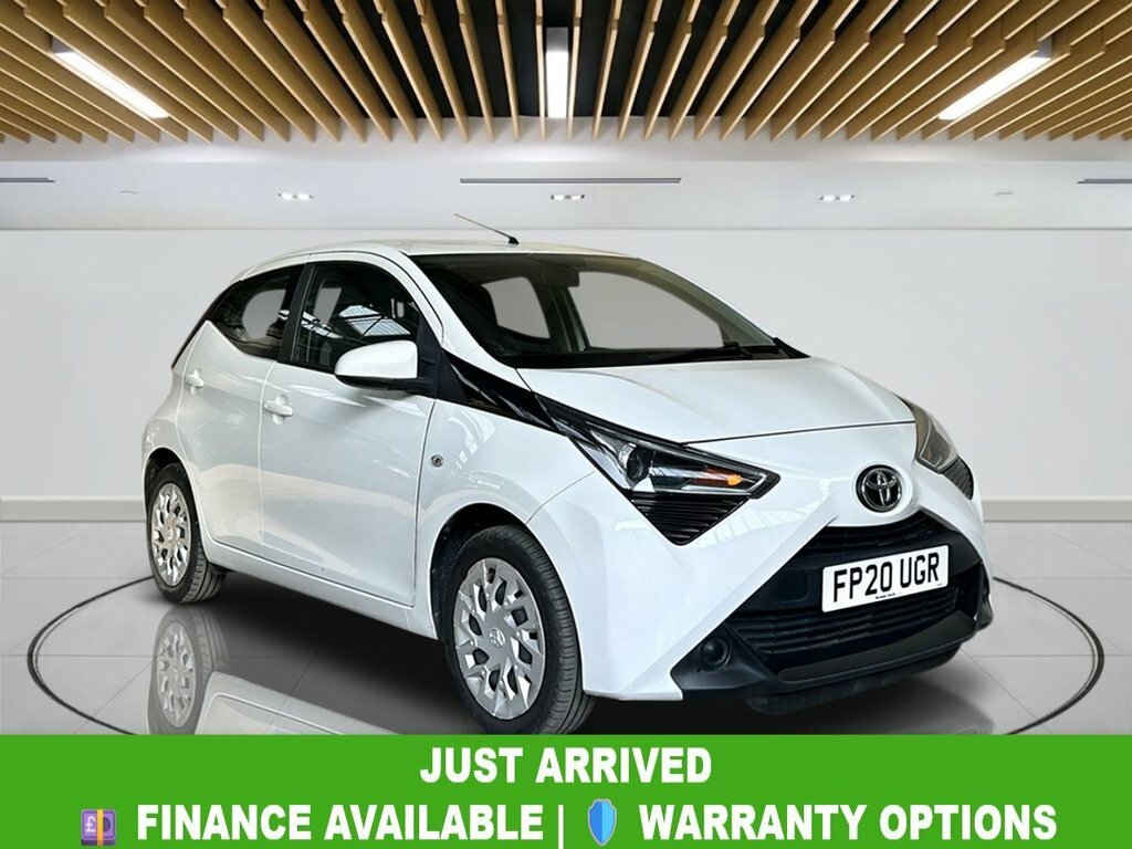 Toyota Aygo 1L X-play White