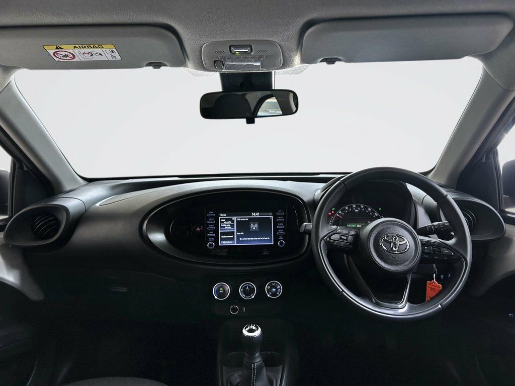 Toyota Aygo X 1L Pure YR23UGA White #3