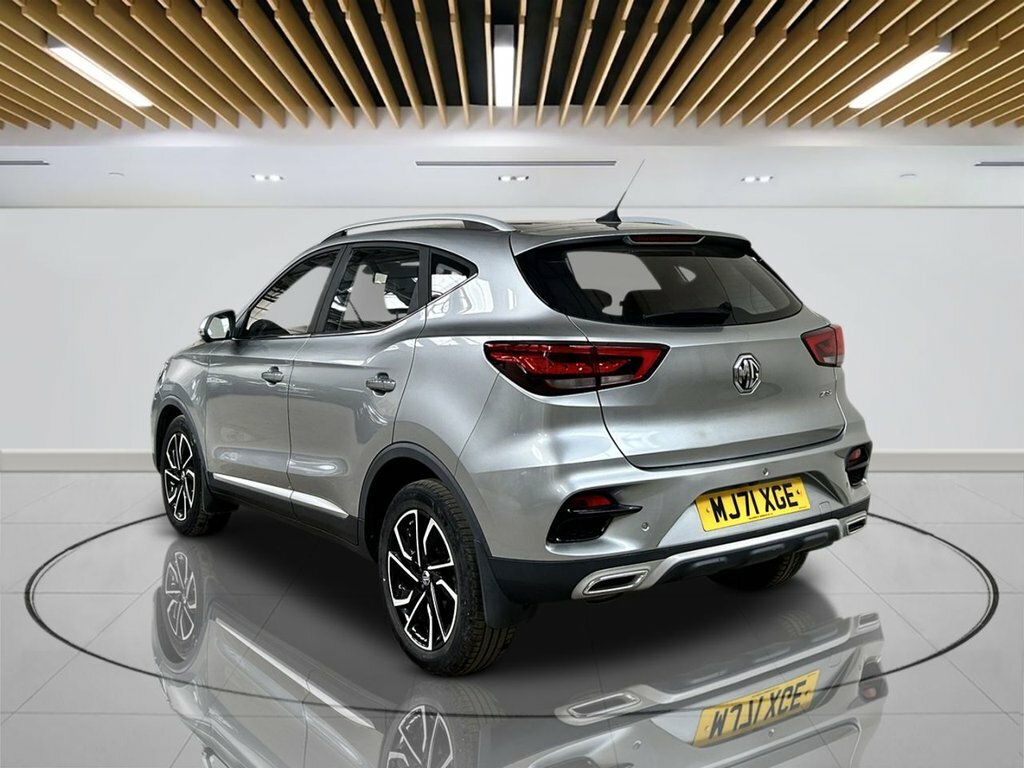 MG ZS 1.5L Exclusive MJ71XGE Silver #6