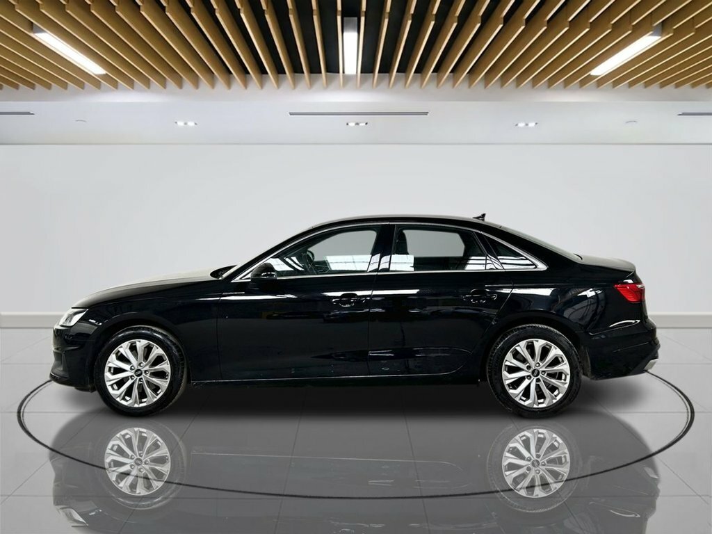 Audi A4 2L Technik LL23KVJ Black #5