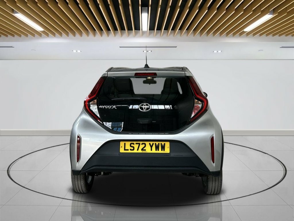Toyota Aygo X 1L Pure LS72YWW Silver #6