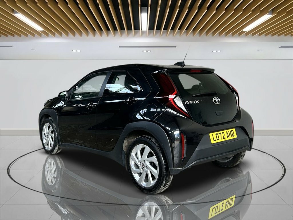 Toyota Aygo X 1L Pure LO72AHD Black #6