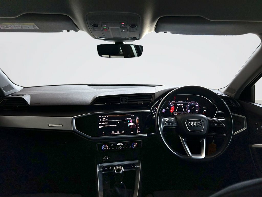 Audi Q3 1.5L Sport YR22PFD White #2