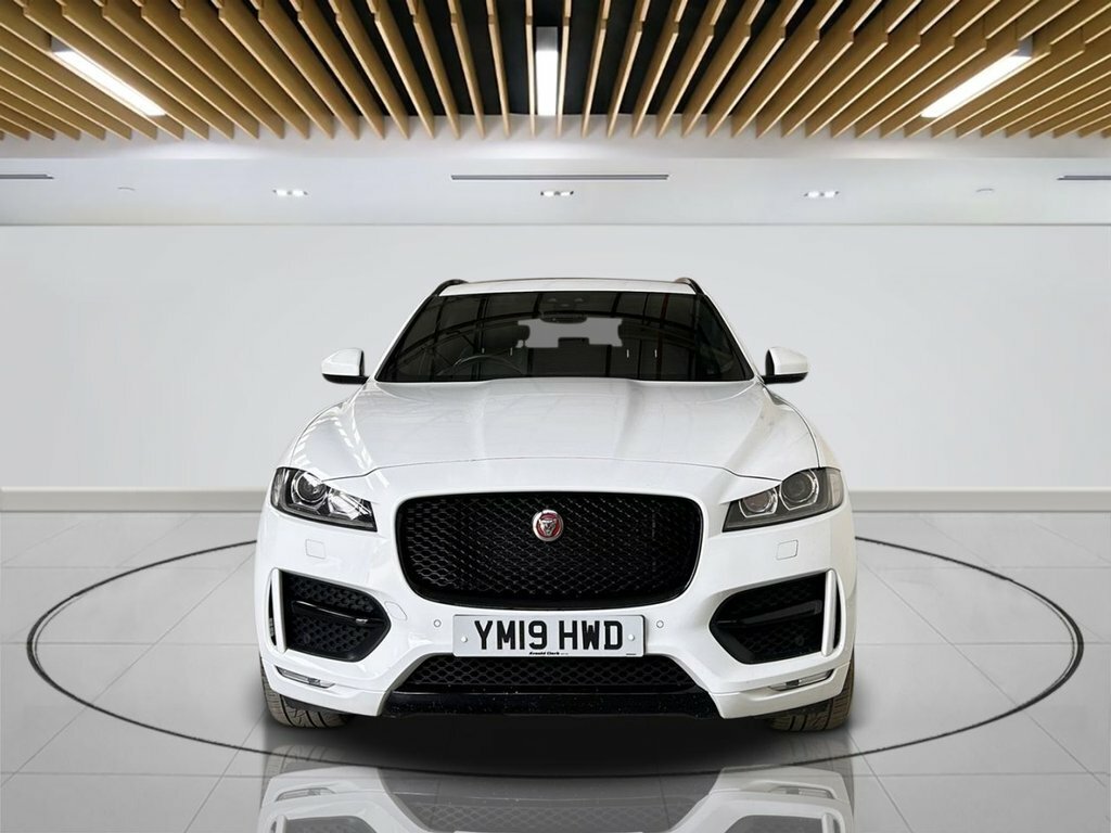 Jaguar F-Pace 2L R-sport YM19HWD White #2