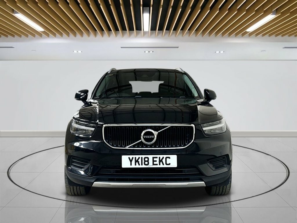 Volvo XC40 1.5L Momentum YK18EKC Black #2