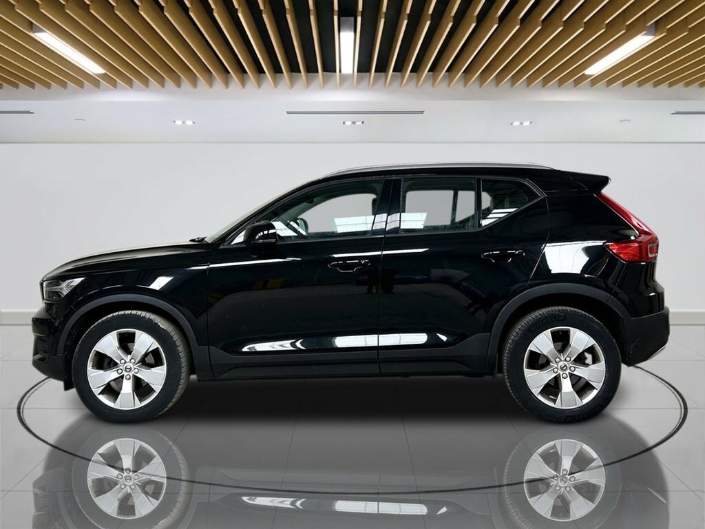 Volvo XC40 1.5L Momentum YK18EKC Black #5