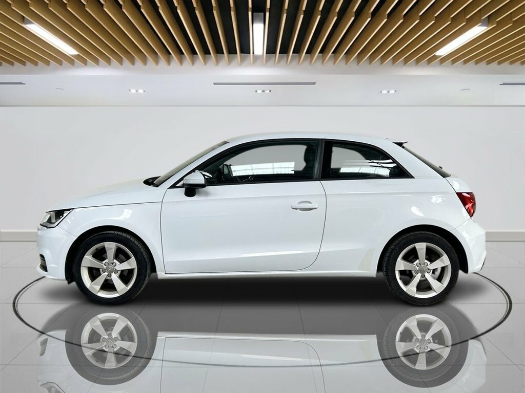Audi A1 1L Sport LV67TPF White #5