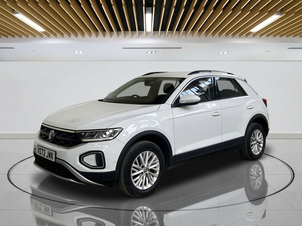 Volkswagen T-Roc 1L Life VO72JWN White #4
