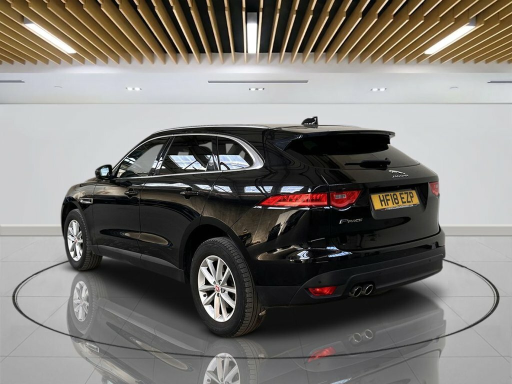 Jaguar F-Pace 2L Prestige HF18EZP Black #6