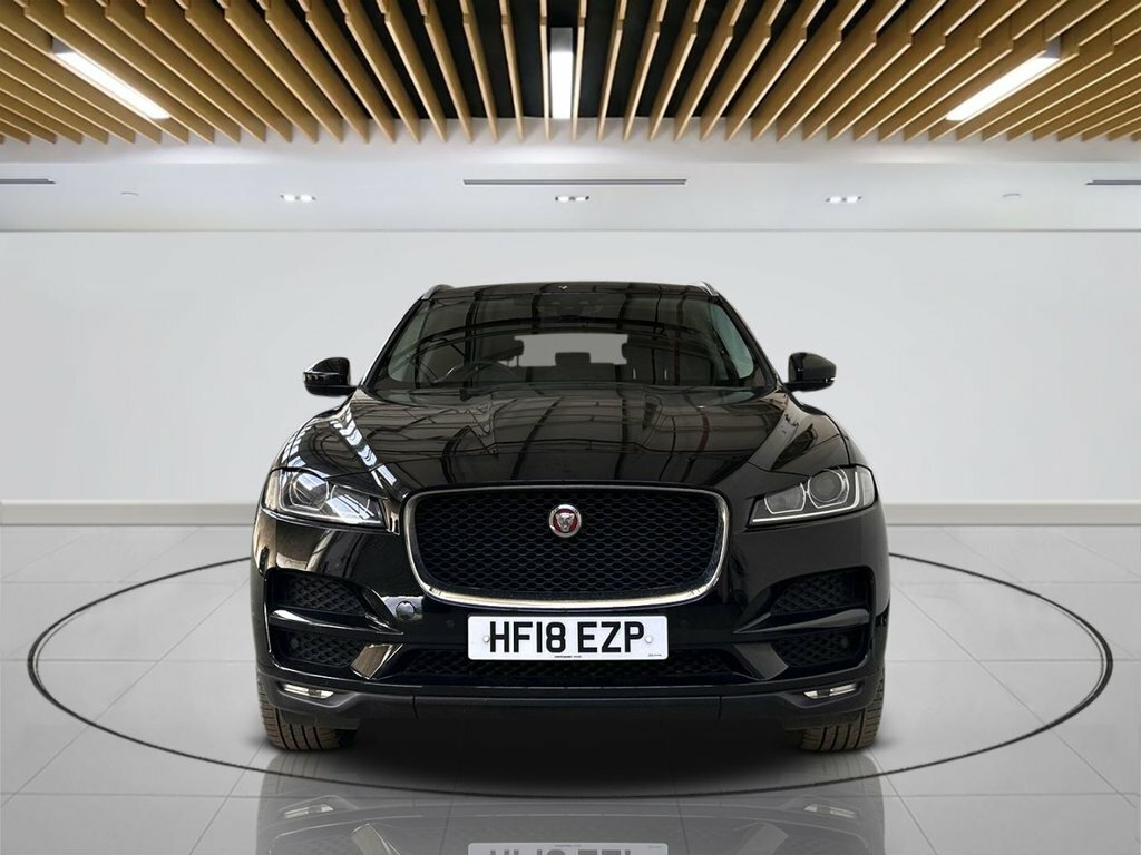 Jaguar F-Pace 2L Prestige HF18EZP Black #2