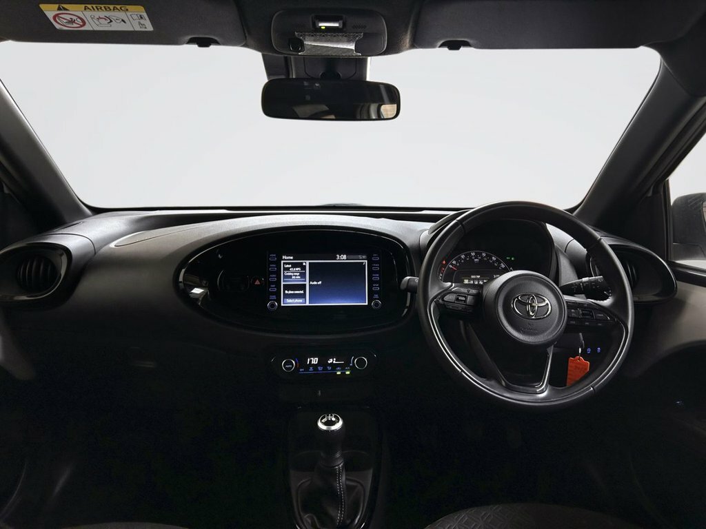 Toyota Aygo X 1L Edge YF23OWY White #3