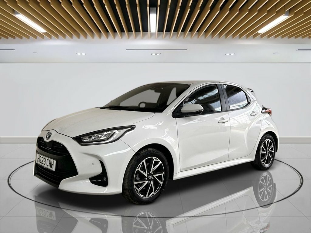 Toyota Yaris 1.5L Design HG23CHH White #4