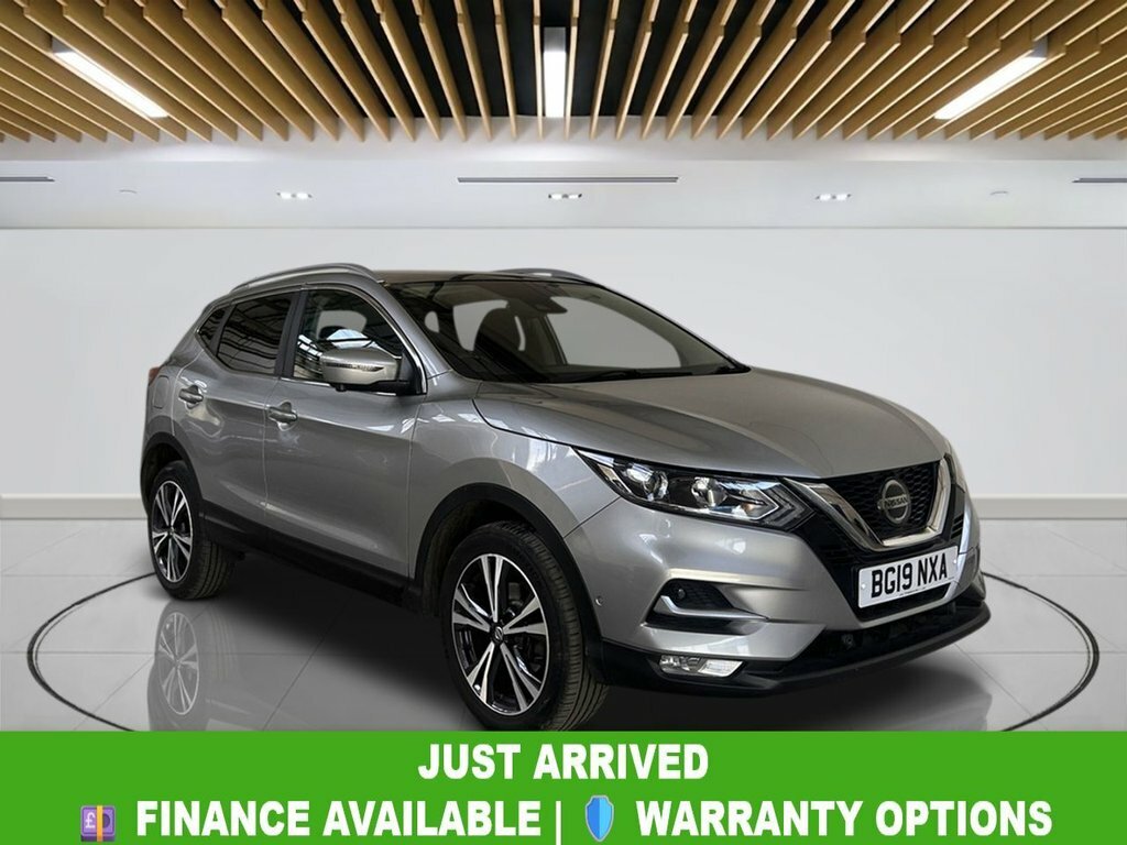 Nissan Qashqai 1.3L N-connecta Silver