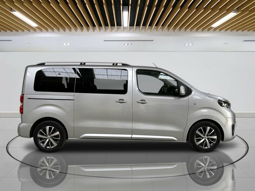 Toyota Proace Verso 1.5D Shuttle Medium  #9