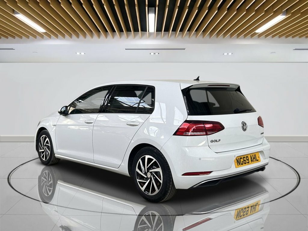 Volkswagen Golf 1.5L Match Edition NG69AHL White #6