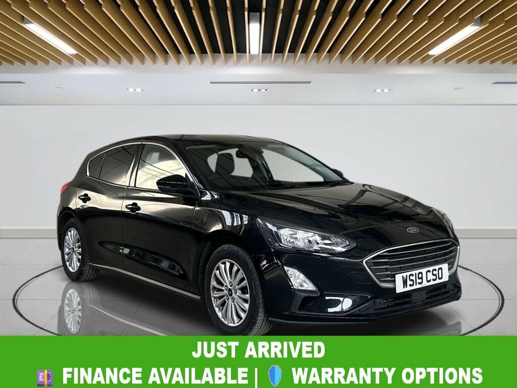 Ford Focus 1L Titanium Black