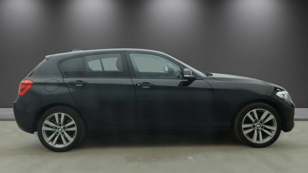 BMW 1 Series 1.5L Sport YF18EEA Black #5