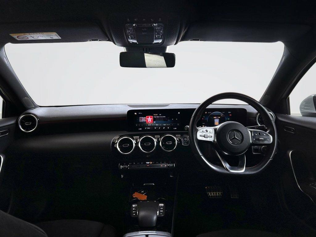 Mercedes-Benz A Class 2L Amg Line KM70FGX White #3