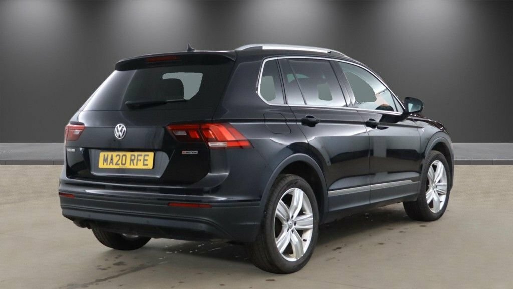 Volkswagen Tiguan 2L Match MA20RFE Black #4