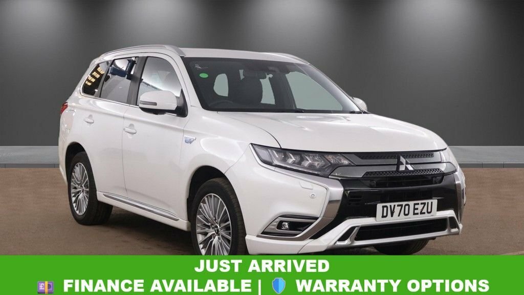 Mitsubishi Outlander 2.4L Exceed Safety White
