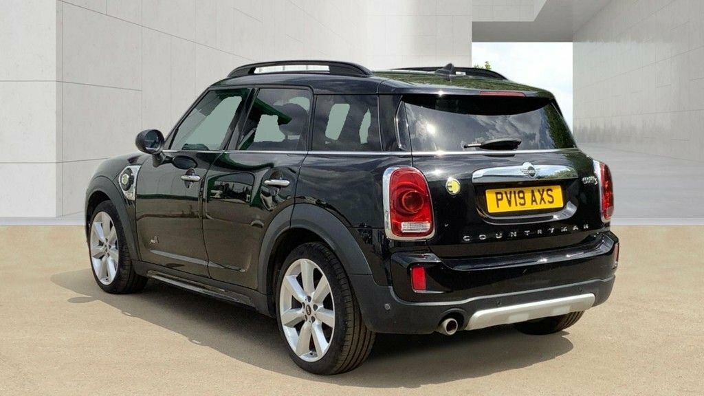 Mini Countryman 1.5L Cooper Se Exclusive PV19AXS Black #3