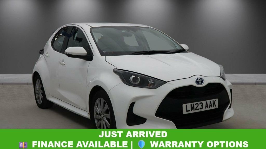 Toyota Yaris 1.5L Icon White
