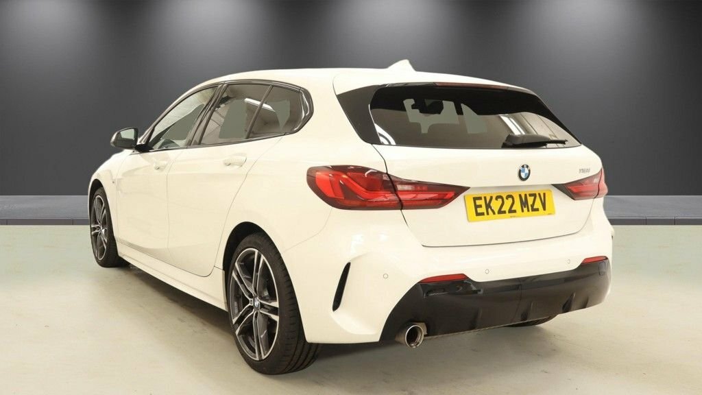 BMW 1 Series 1.5L M Sport EK22MZV White #3