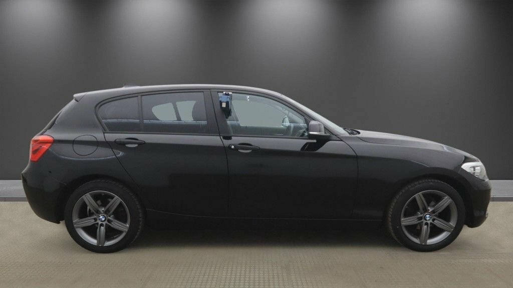 BMW 1 Series 1.5L Sport CX18XVW Black #5