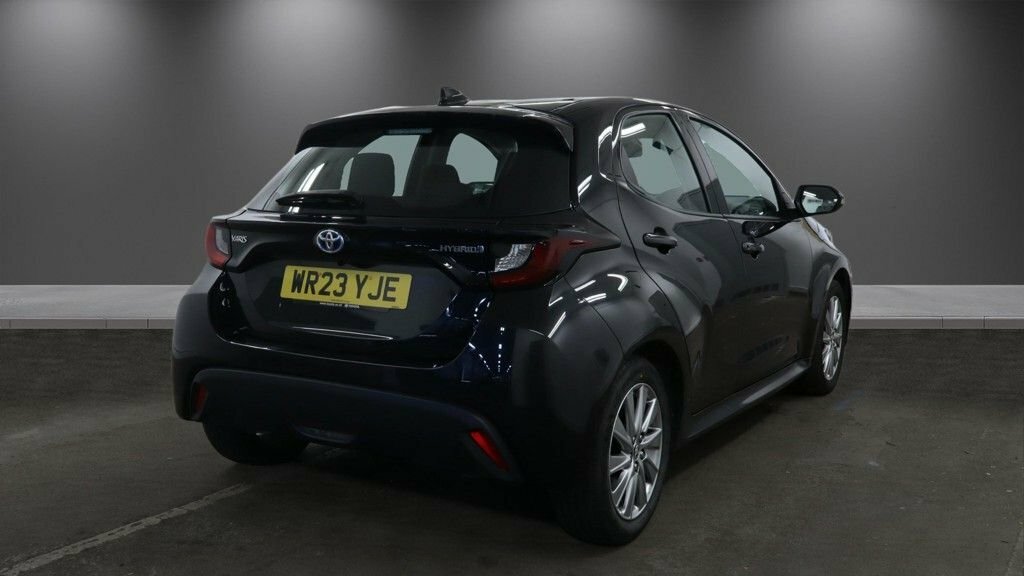 Toyota Yaris 1.5L Icon WR23YJE Black #4