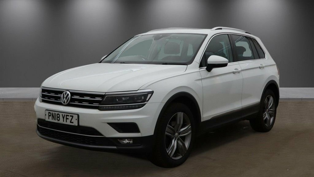 Volkswagen Tiguan 2L Sel PN18YFZ White #2