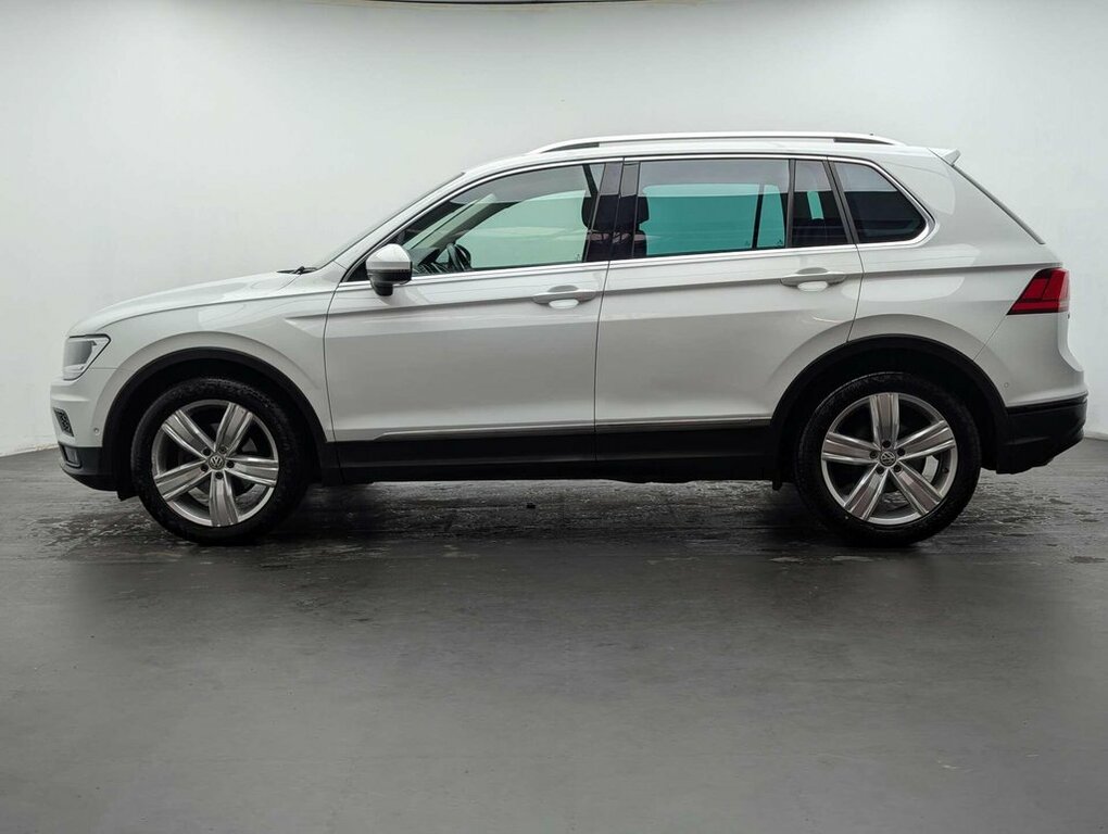 Volkswagen Tiguan 1.5L Match GF20FZG White #5