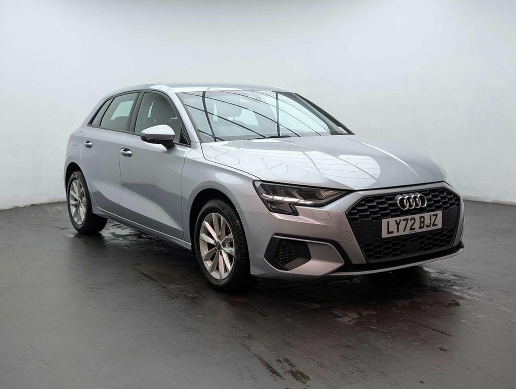 Audi A3 1L Technik LY72BJZ Silver #2