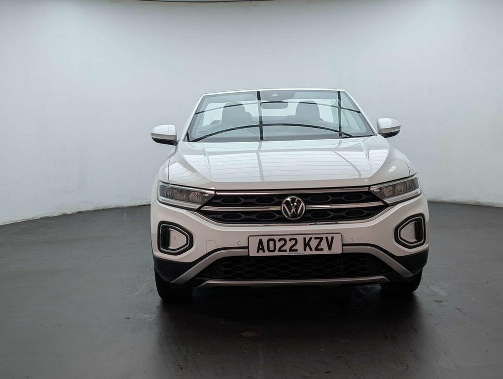 Volkswagen T-Roc 1.5L Style AO22KZV White #3
