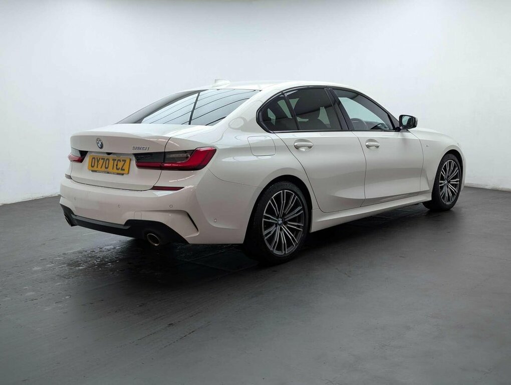 BMW 3 Series 2L M Sport OY70TCZ White #4