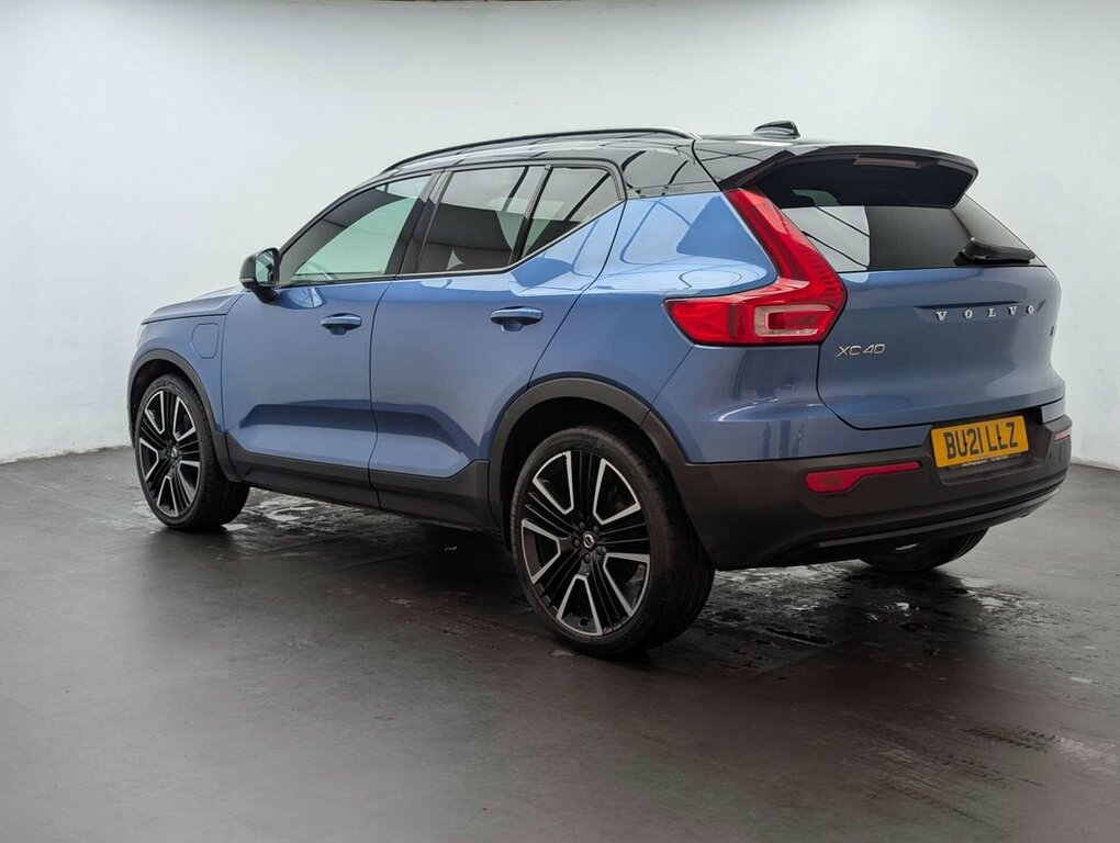 Volvo XC40 1.5L R-design Pro BU21LLZ Blue #4