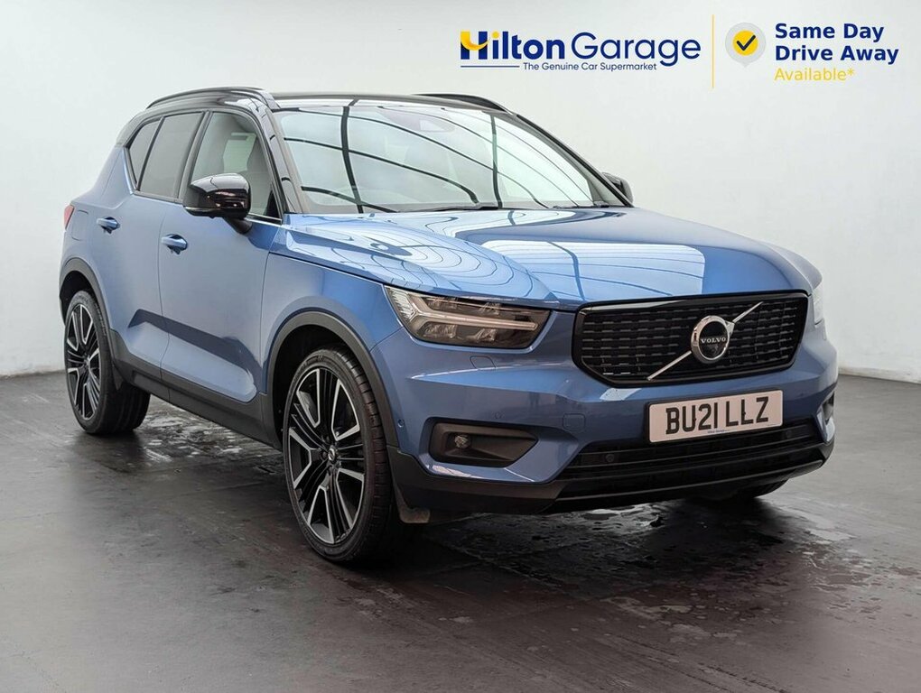 Volvo XC40 1.5L R-design Pro Blue