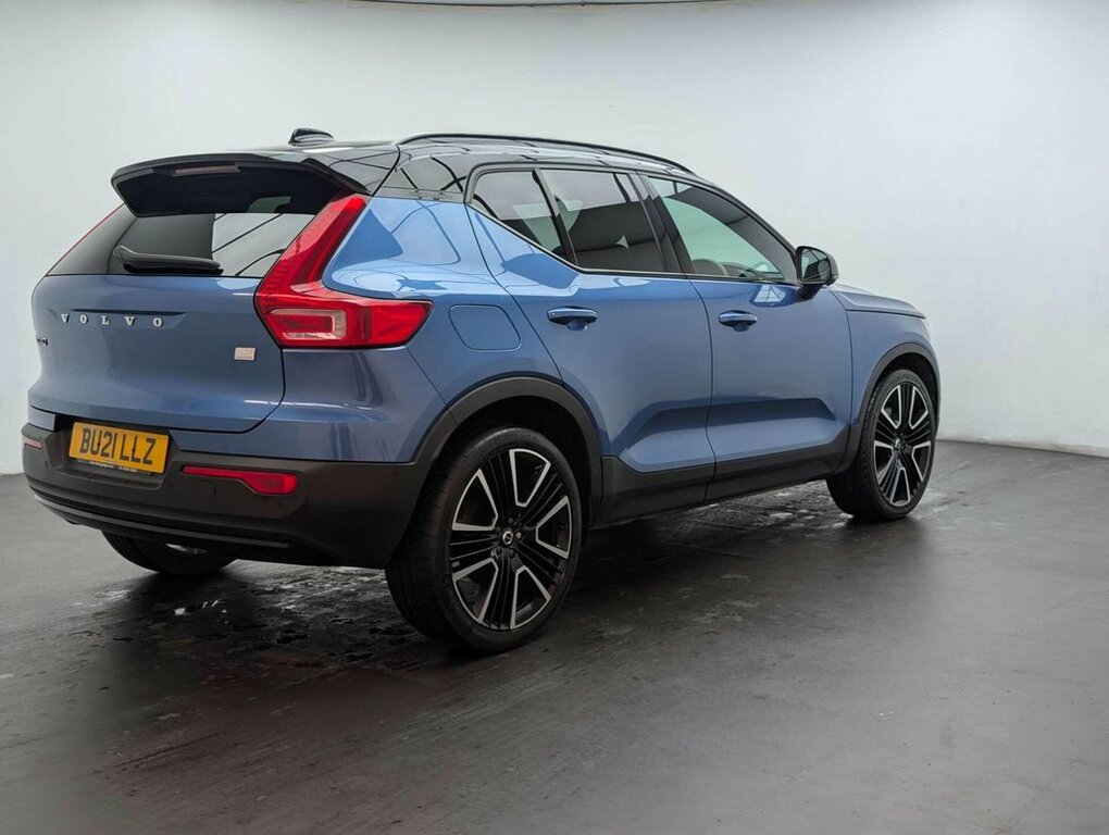 Volvo XC40 1.5L R-design Pro BU21LLZ Blue #3