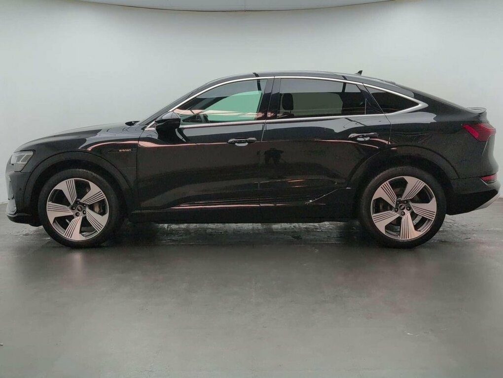 Audi E-tron Suv NL21WZK Black #5