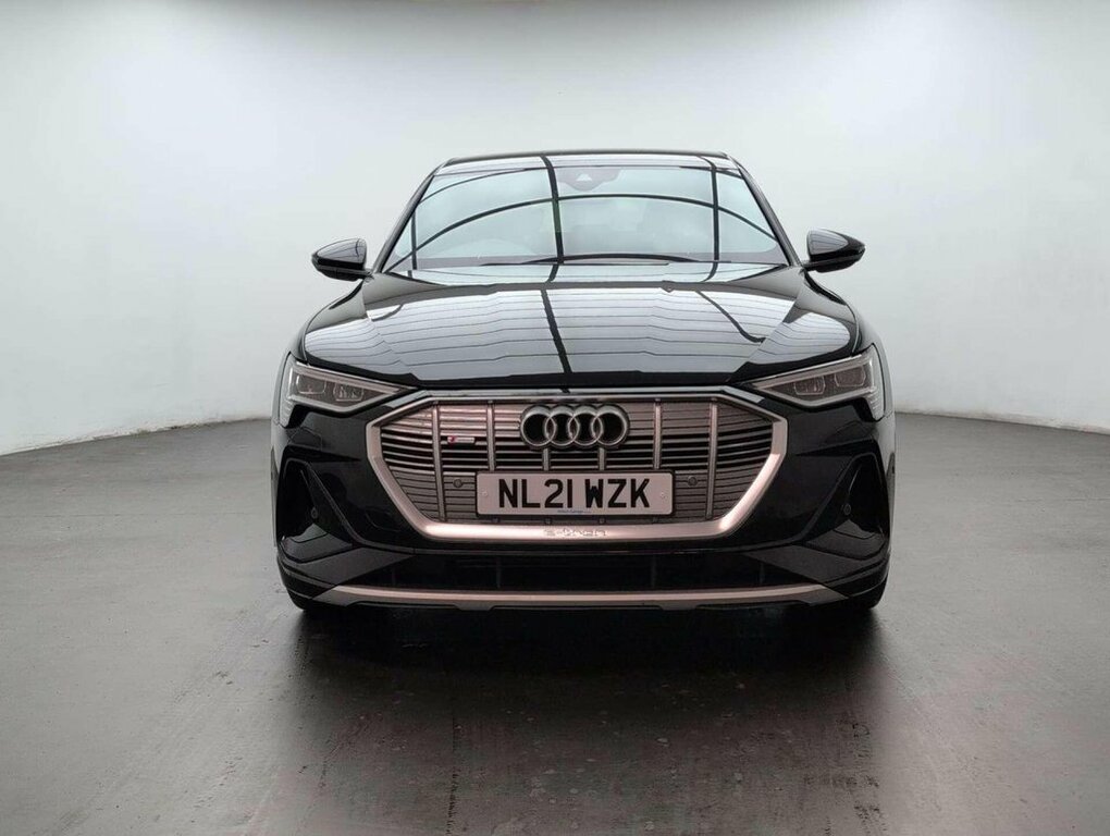 Audi E-tron Suv NL21WZK Black #3