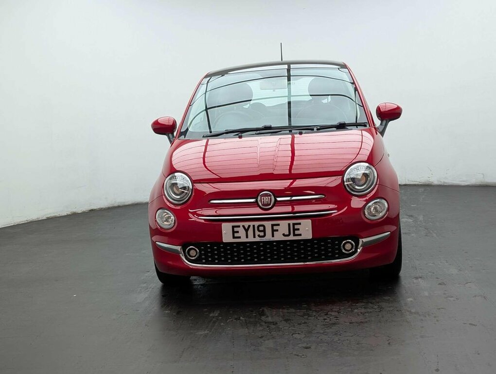 Fiat 500 1.2L Lounge Red #3