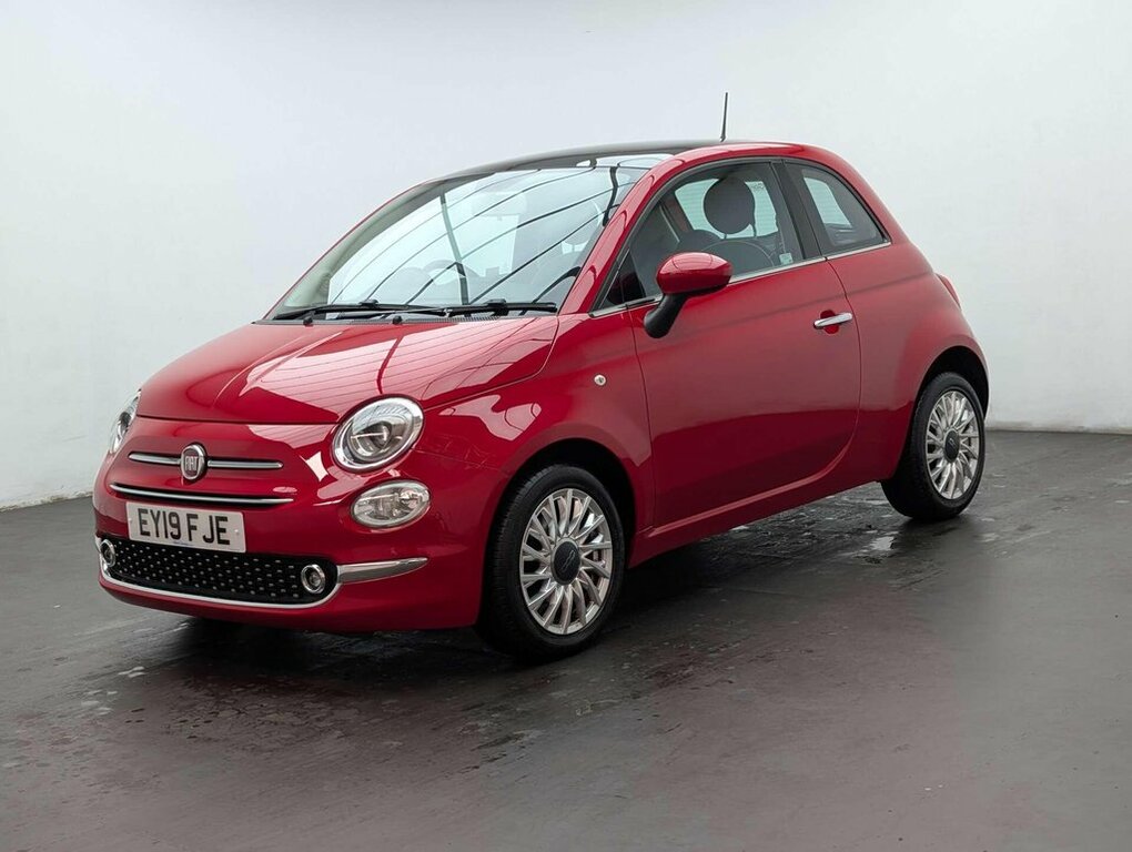 Fiat 500 1.2L Lounge Red #4