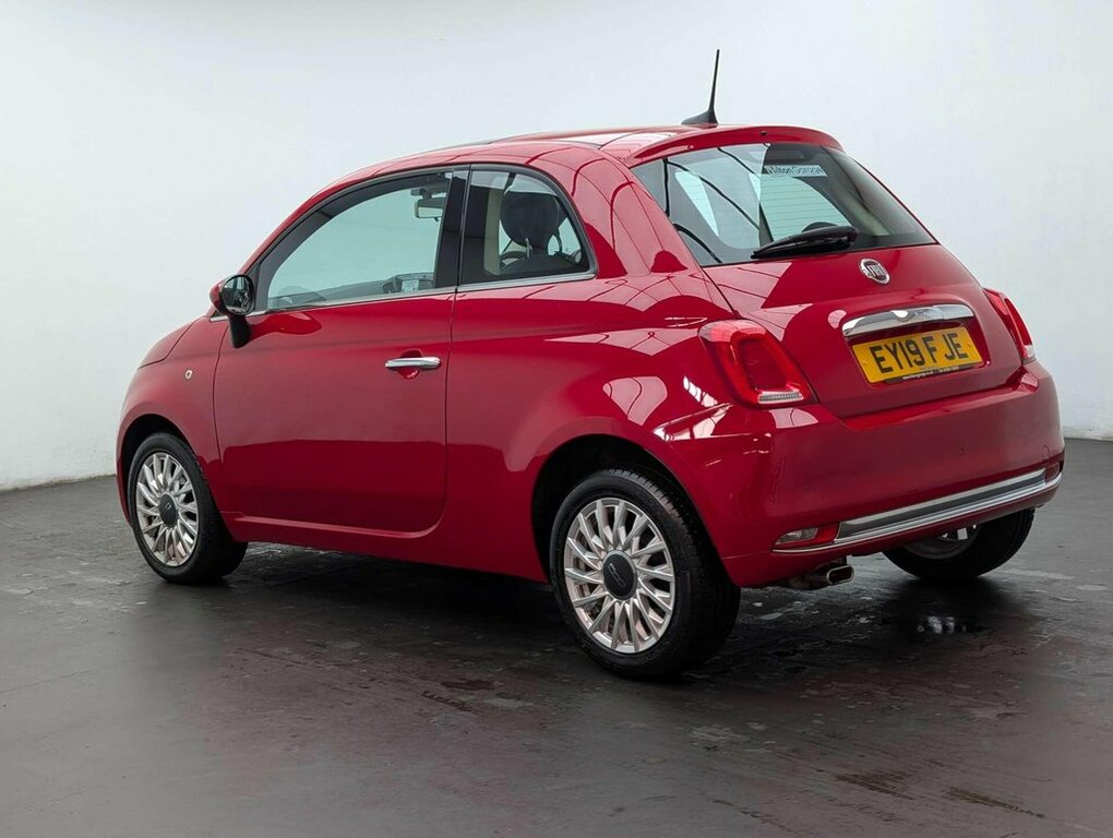 Fiat 500 1.2L Lounge Red #6