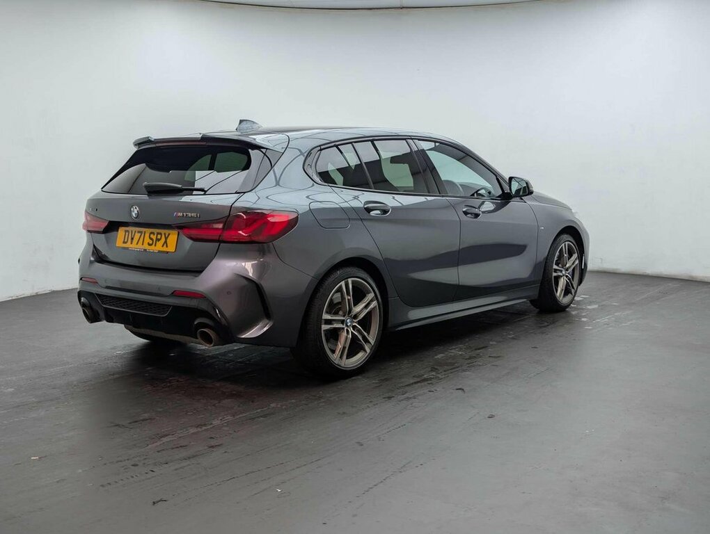 BMW 1 Series Hatchback DV71SPX Grey #5