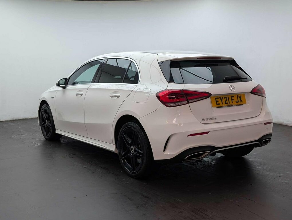Mercedes-Benz A Class 1.3L Amg Line EY21FJX White #6