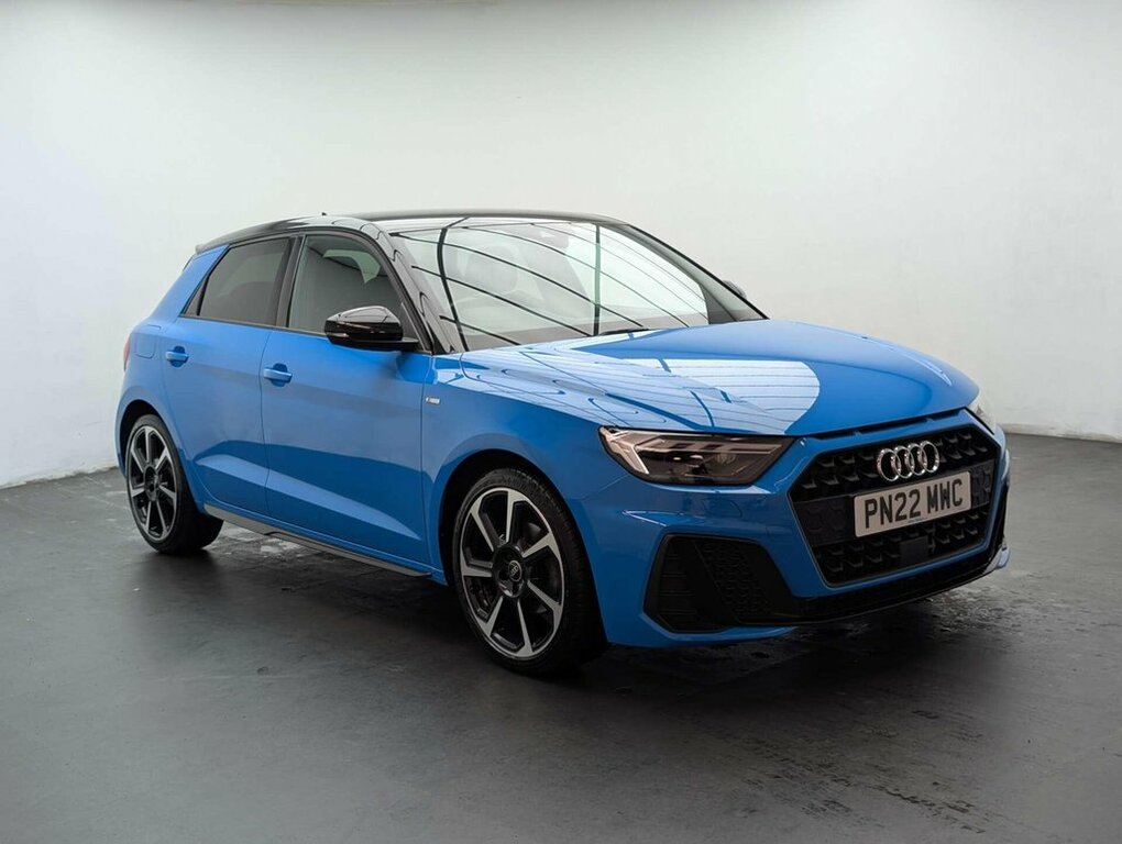 Audi A1 1L Black Edition PN22MWC Blue #2