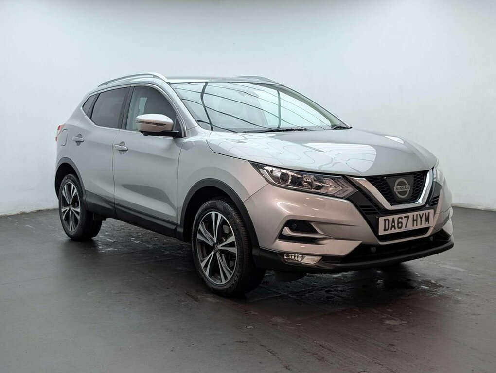Nissan Qashqai 1.2L N-connecta Silver #2