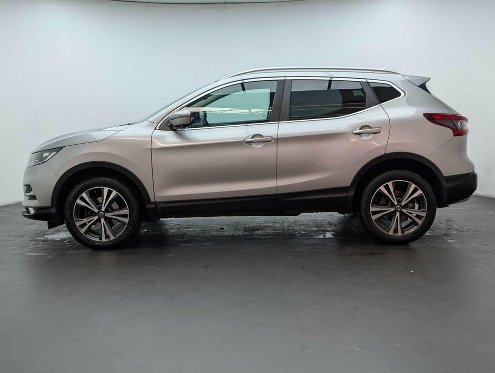 Nissan Qashqai 1.2L N-connecta Silver #5