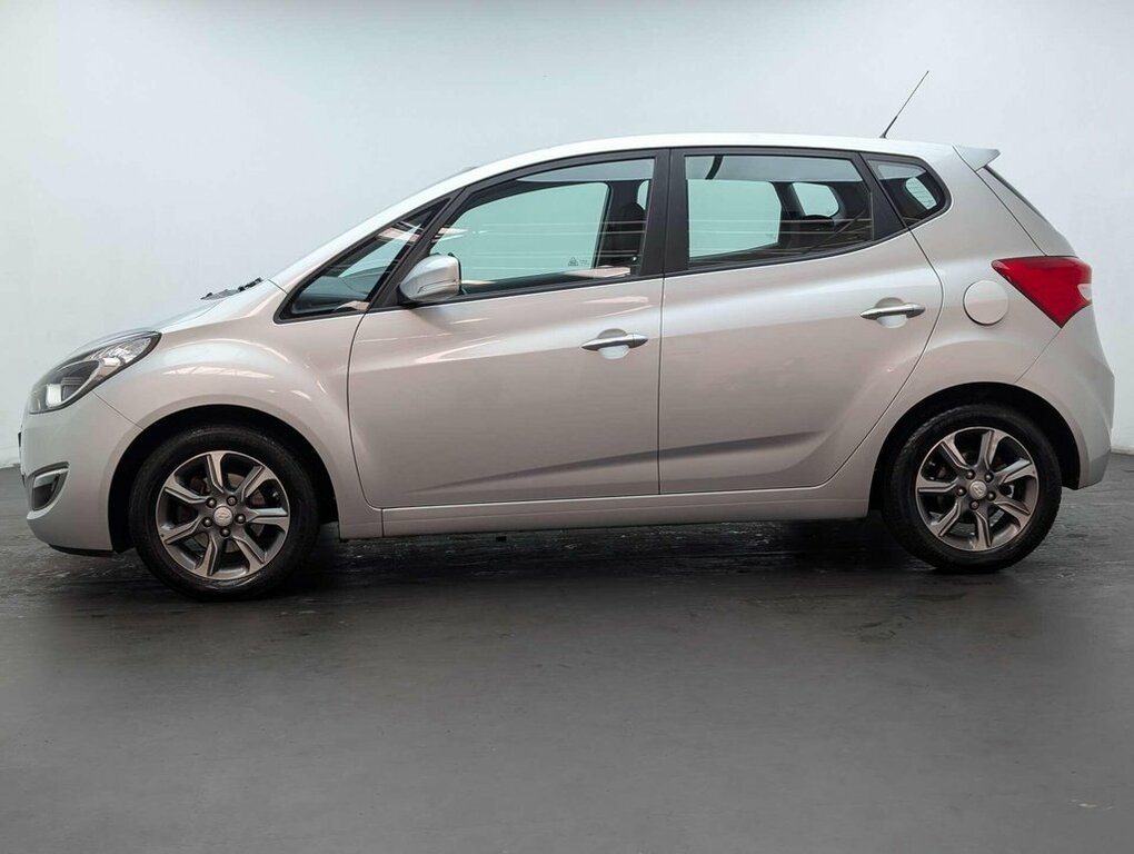 Hyundai Ix20 1.6L Se Silver #5
