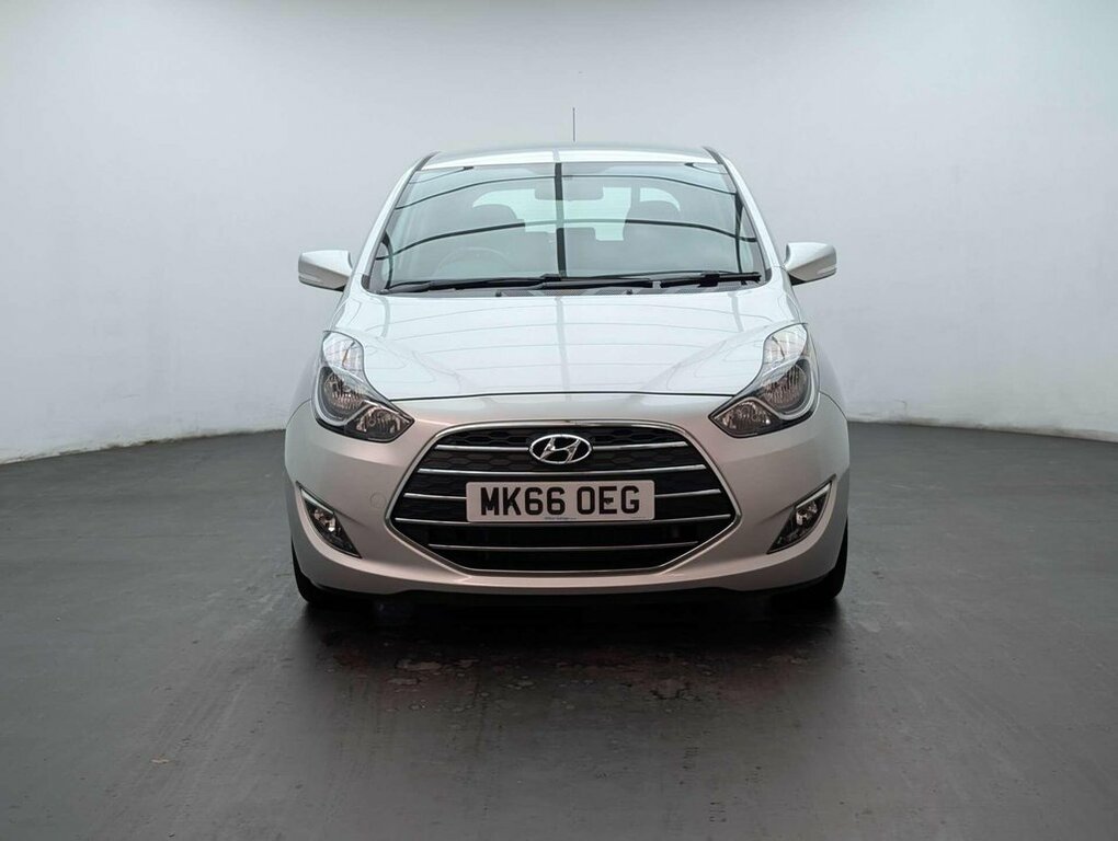 Hyundai Ix20 1.6L Se Silver #3